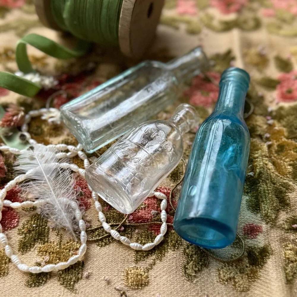 Set of 3 Antique Miniature Apothecary Azure Glass Bottles - Picture 10 of 12
